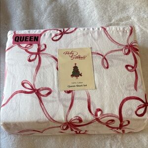 Ruby Ribbon Holiday Queen Sheet Set - Red and White